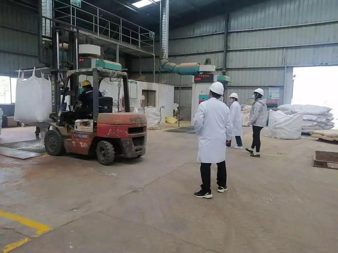 加强隐患排查 筑牢安全防线——莱西市农业农村局深入现场指导畜禽养殖业安全生产与饲料生产